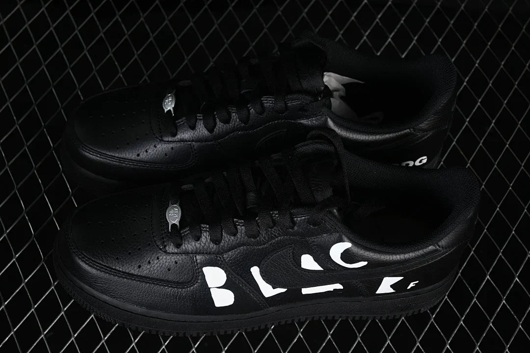 Nike Air Force 1 X Comme Des Garçons "All Black"