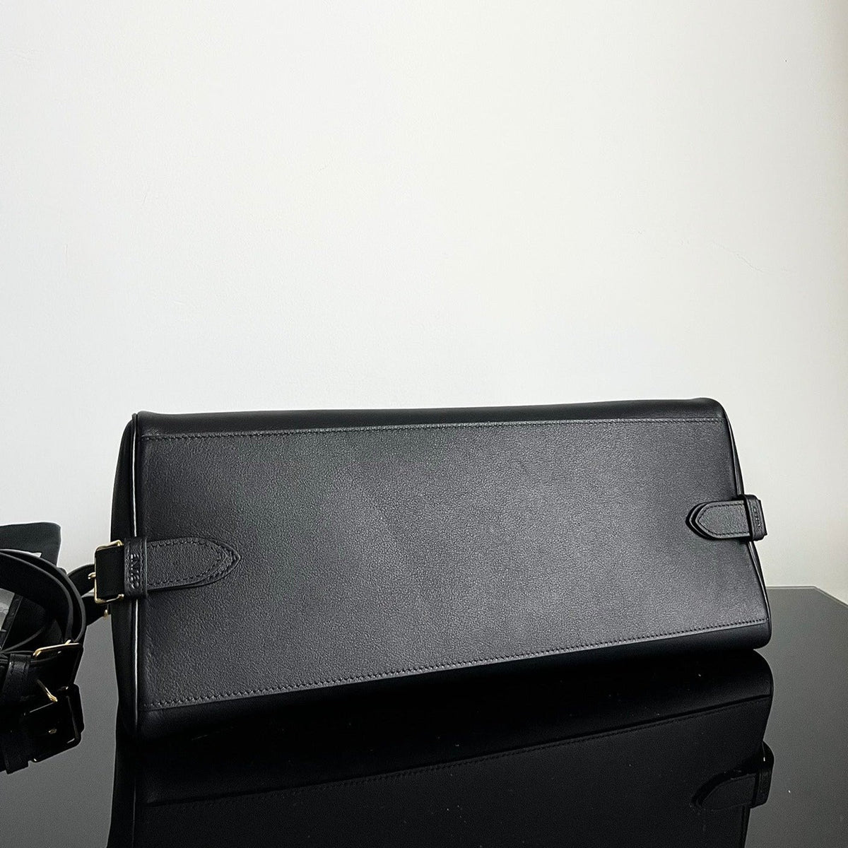 TRIOMPHE 37 BLACK SOFT CALFSKIN HANDBAG