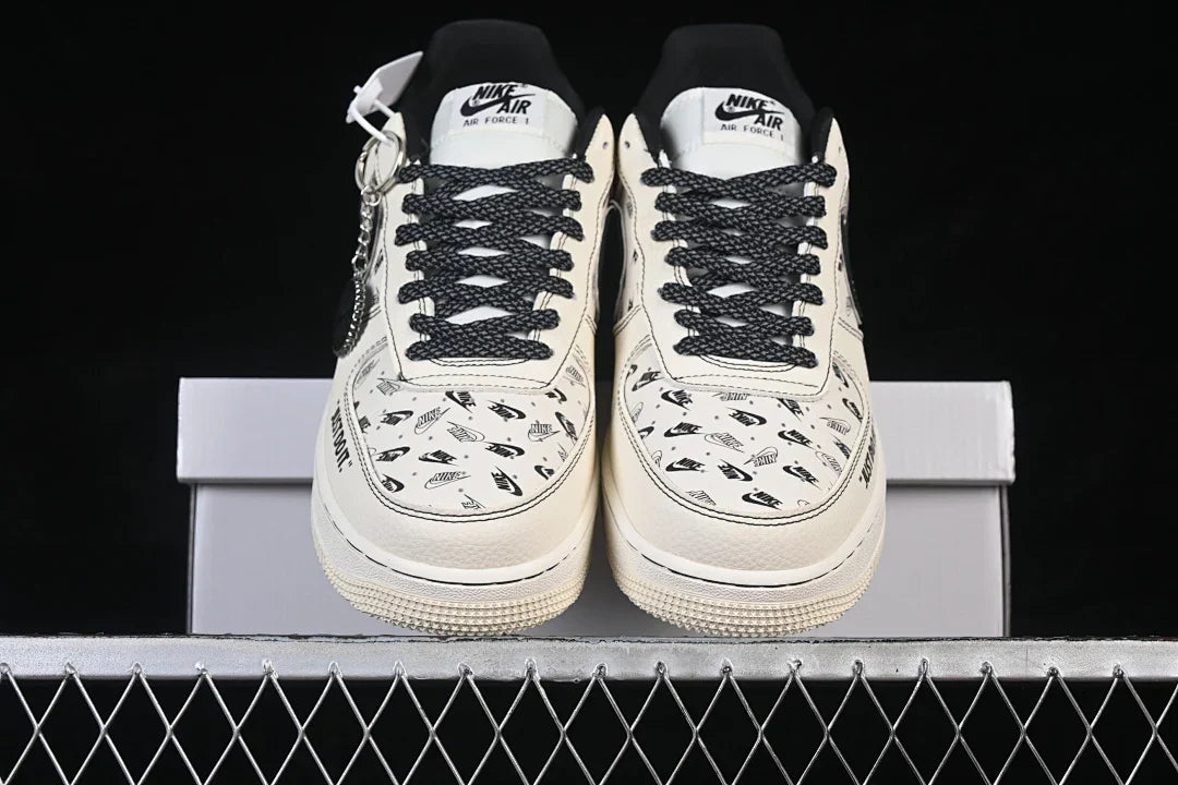 Nike Air Force 1 "Just Do It"
