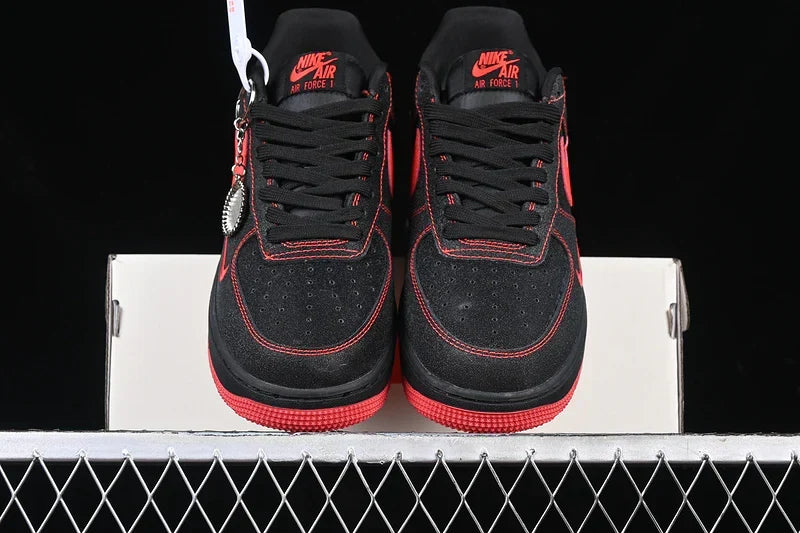 Nike Air Force 1 '07 LV8 "Black/Red"