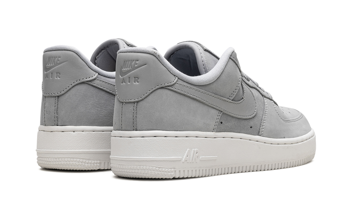 AIR FORCE 1 LO '07 PRM WMNS "Wolf Grey" DR9503 001