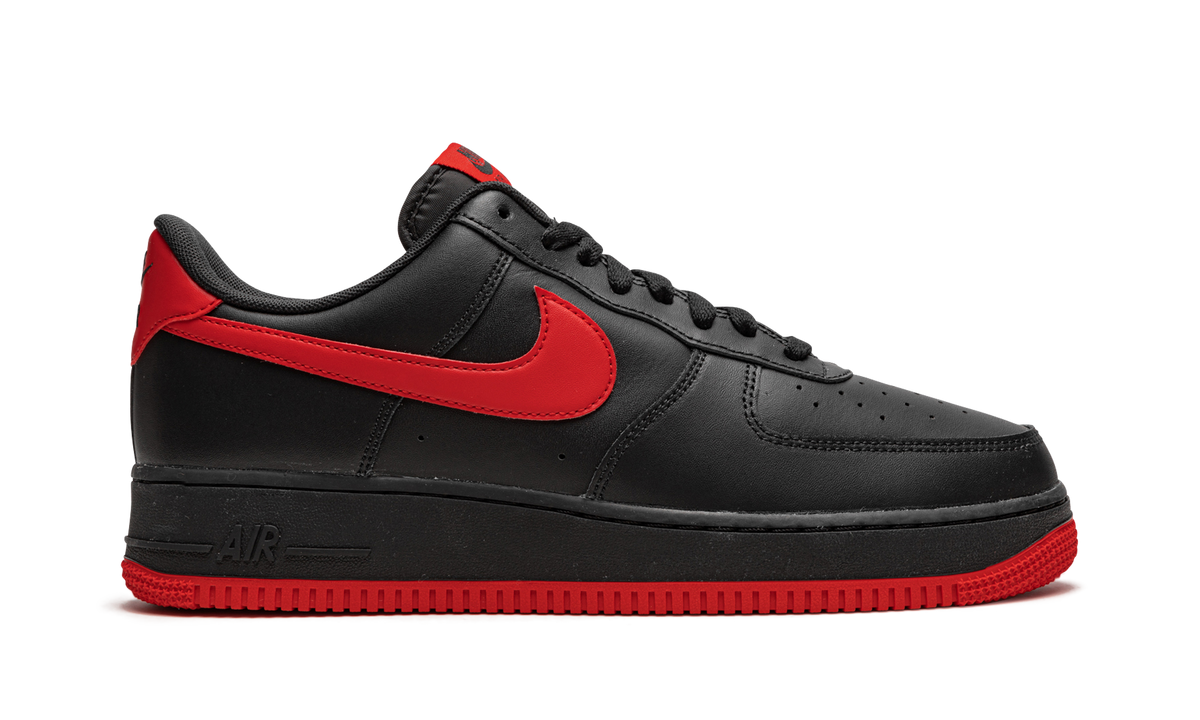 Air Force 1 Low '07 "Bred" DC2911 001