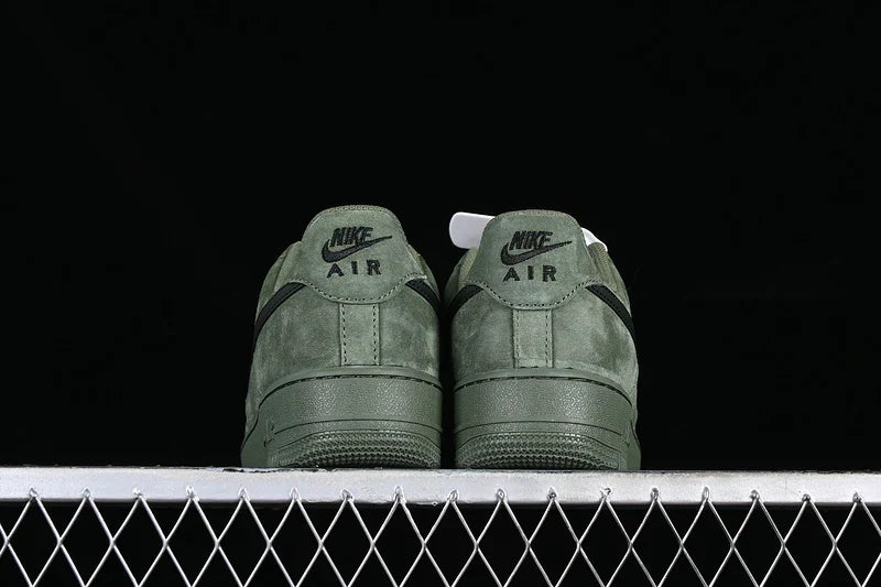 Nike Air Force 1 "Gamuza Olives"