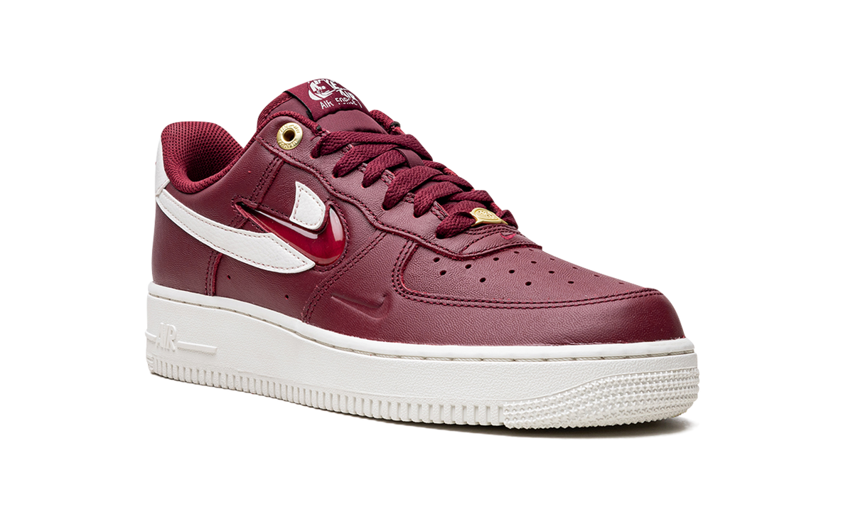 AIR FORCE 1 LO WMNS "Logo Pack - Deep Red" DZ5616 600