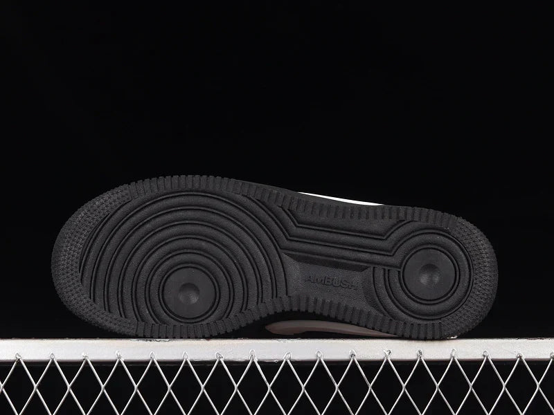 Air Force 1 Low SP AMBUSH "All Black/White"