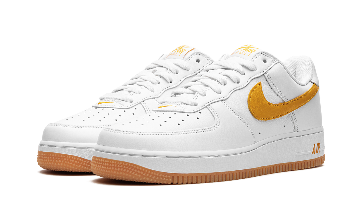 Air Force 1 Low "Waterproof - University Gold" FD7039 100