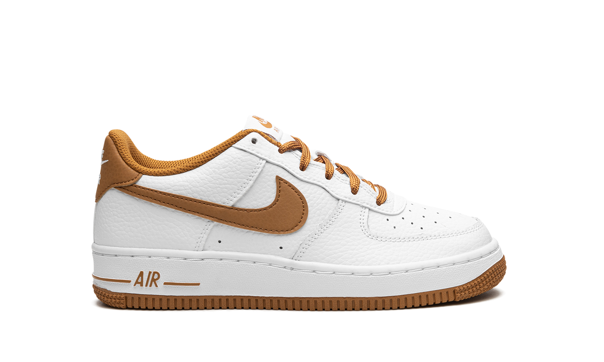 Air Force 1 Low GS "Desert Ochre" FJ0706 100